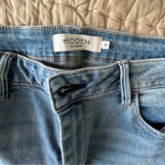 Hidden jeans - Picture 4 of 8